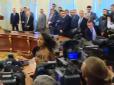 Провал охорони президента: Стало відомо, як на прес-конференцію Порошенка та Лукашенка потрапила активістка Femen
