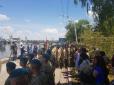 Штраф у десятки тисяч гривень: Офіцер, що героїчно відбивався від 
