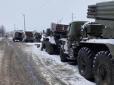 Начальству розповідатимуть, що підбили: Російські загарбники в паніці масово кидають техніку (фотофакти)
